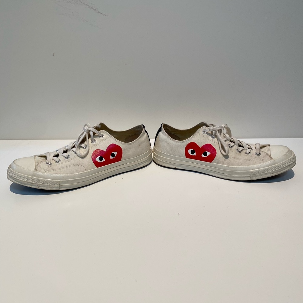 comme des garçons play x converse chuck taylor low